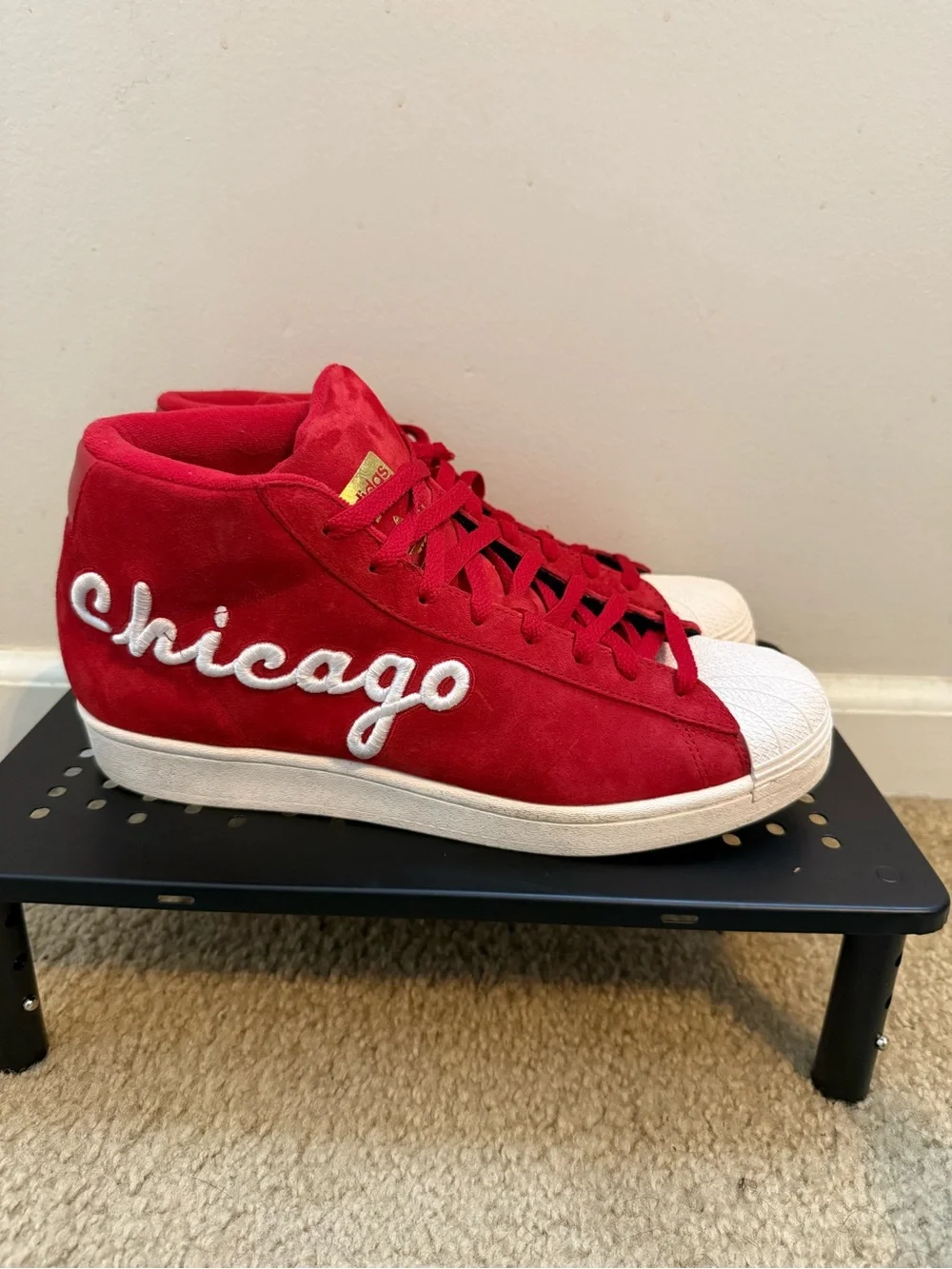 Adidas Pro Model Chicago FV4485 Red Suede High Tops Men’s 10.5 Rare
